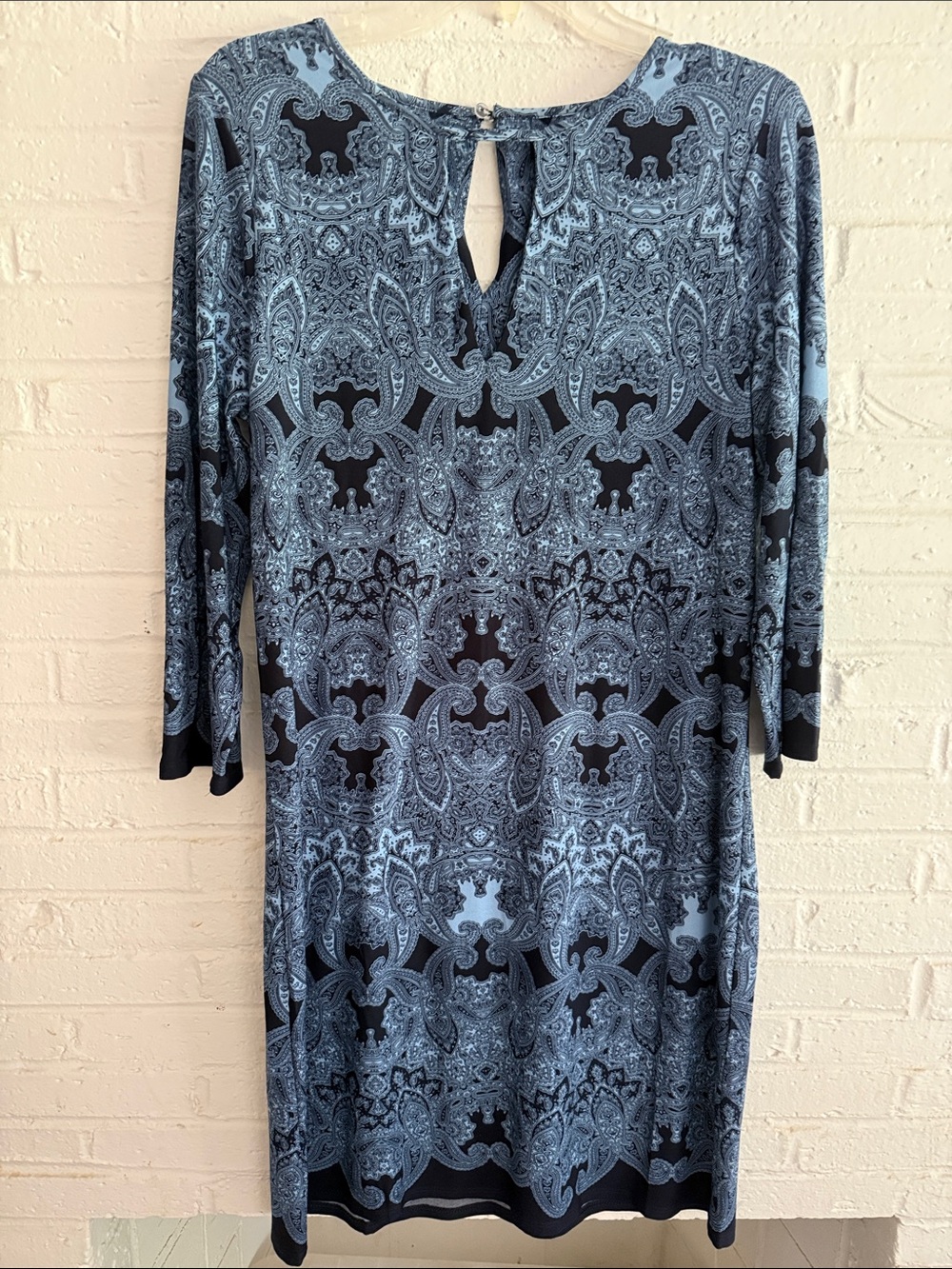 White House Black Market Blue Paisley Long-Sleeve Shift Dress